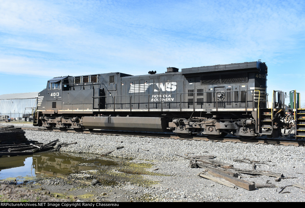 NS 4013 Train 191